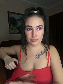 Roxana Bell online show from February 6, 6:55 pm