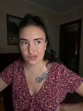 Roxana Bell online show from June 14, 12:40 pm