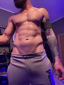 MachineDien online show from May 15, 6:37 pm