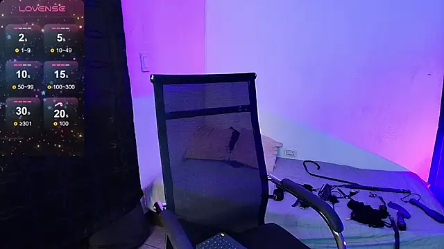 BLACKTSUKI7  online show from September 14, 9:25 pm