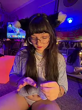 urpuppymoon online show from March 8, 5:00 am