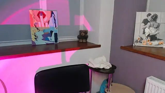 Snapshot of Caramel_bunny chatting on March 17, 1:36 pm Caramel bunny online show from March 17, 1:36 pm