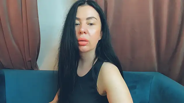 LayaFlow online show from June 15, 7:54 am