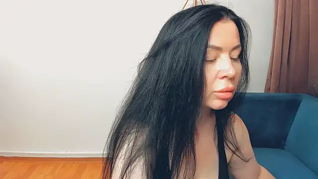 LayaFlow online show from June 17, 7:55 am