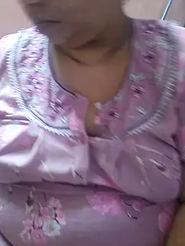 Ravina patil1 online show from September 25, 9:24 am