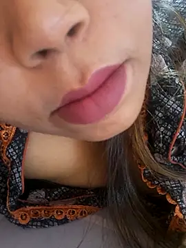 Ravina patil1 online show from October 12, 10:25 am