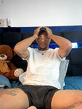 TysonWalkers online show from December 13, 11:43 pm