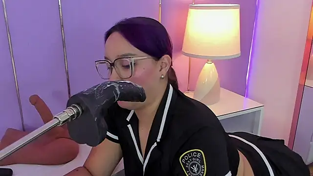 SophyRuiz  online show from January 7, 12:07 pm