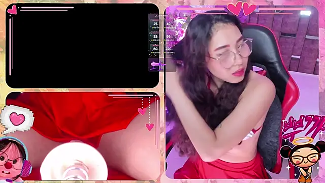 Snapshot of RossieGamer chatting on July 22, 3:04 pm RossieGamer online show from July 22, 3:04 pm