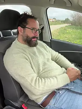 eduardbareback online show from March 6, 10:20 am