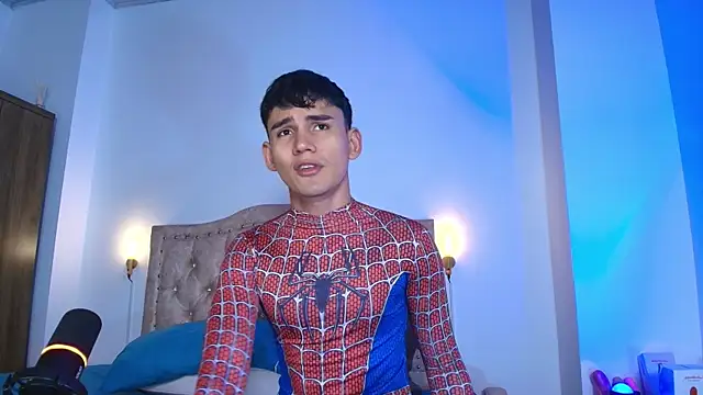 EstebanPerez  online show from September 30, 1:16 pm