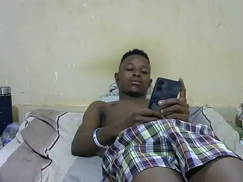 swthairydic online show from October 12, 11:20 am