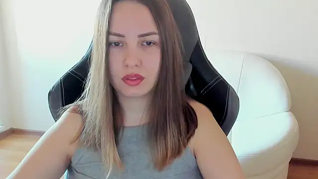 Mia shy1 online show from May 5, 5:04 am