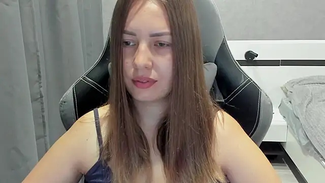 Mia shy1 online show from July 31, 3:17 am