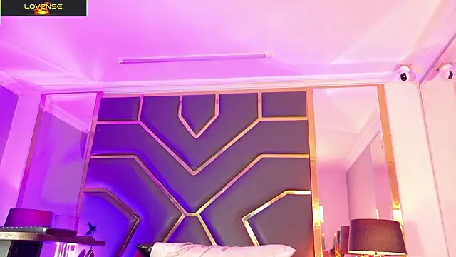 Scarlettt Ass online show from February 8, 3:59 pm