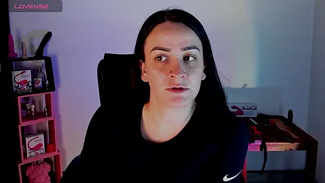 sara goodgirl13 online show from October 2, 7:10 pm