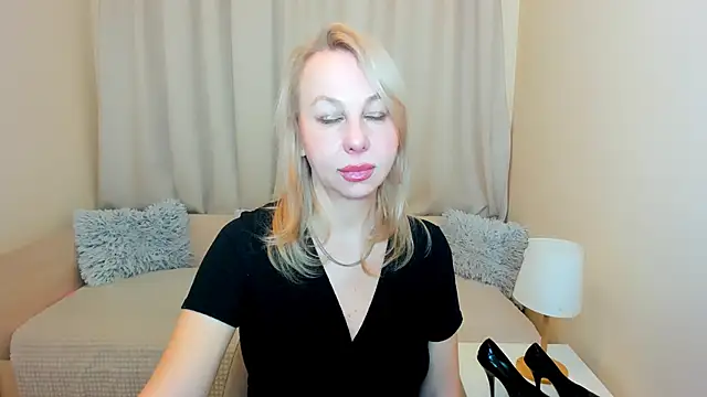 Anny Jey  online show from February 17, 8:04 pm