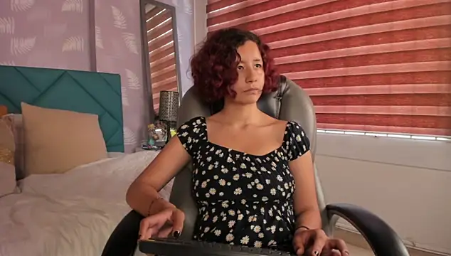 Moony 14 online show from January 3, 4:16 pm