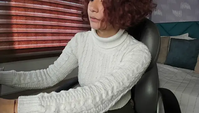 Moony 14 online show from January 10, 1:09 pm