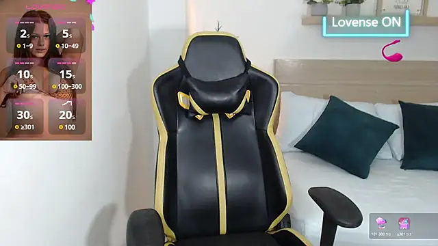 Snapshot of enma30_ chatting on December 17, 7:37 pm enma30 online show from December 17, 7:37 pm