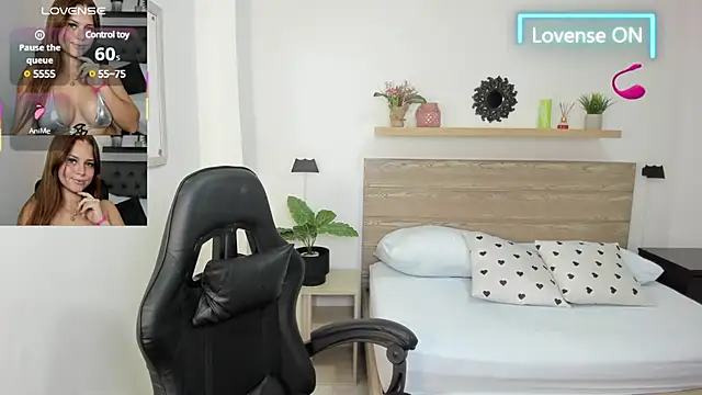 Snapshot of enma30_ chatting on March 20, 1:04 pm enma30 online show from March 20, 1:04 pm