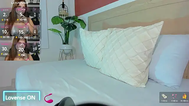 Snapshot of enma30_ chatting on October 11, 1:53 pm enma30 online show from October 11, 1:53 pm