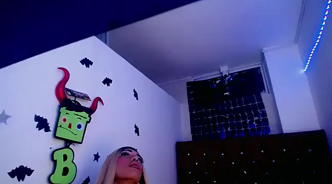 angelinebigcock online show from January 24, 7:07 pm