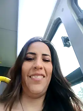 Snapshot of Lena-32 chatting on February 12, 10:49 pm Lena-32 online show from February 12, 10:49 pm