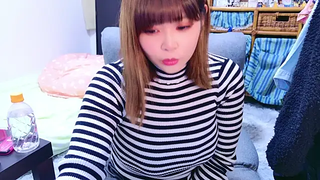 Megu Melon online show from January 3, 10:09 am