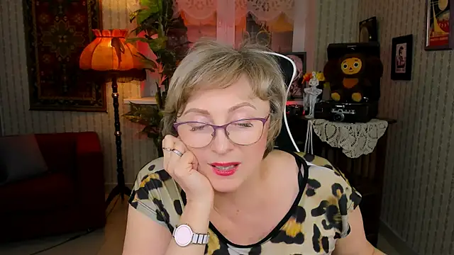 sugar vivien online show from December 12, 4:21 pm