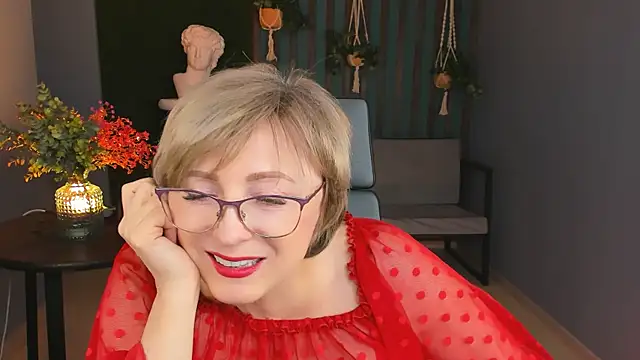sugar vivien online show from December 19, 1:18 pm