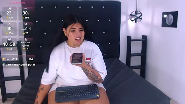 Mels  online show from February 24, 10:36 pm