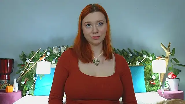 Snapshot of MileyMiller chatting on December 7, 12:45 pm MileyMiller online show from December 7, 12:45 pm