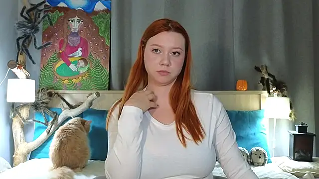 Snapshot of MileyMiller chatting on October 20, 9:43 am MileyMiller online show from October 20, 9:43 am