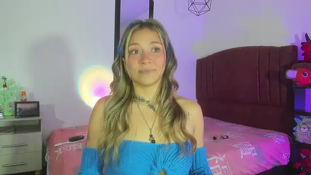 alisson zafiro  online show from December 17, 12:22 pm