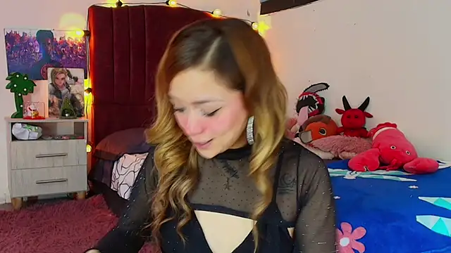 alisson zafiro  online show from October 15, 3:17 am