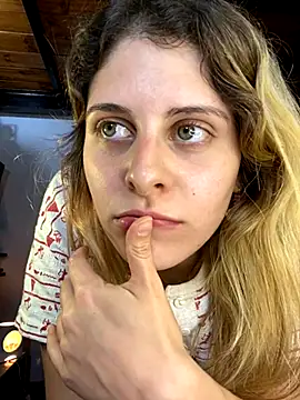 FlorBich online show from November 21, 3:05 am