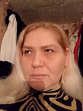 Snapshot of Minna_Jeannie chatting on December 3, 2:08 am Minna Jeannie online show from December 3, 2:08 am