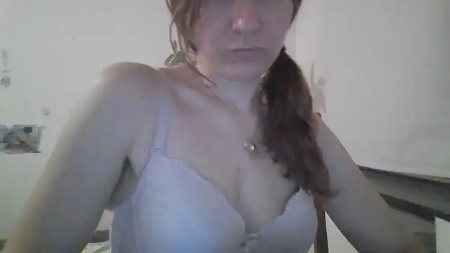 JasmineGlamour online show from November 22, 8:30 pm