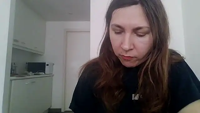 Snapshot of JasmineGlamour chatting on March 30, 3:02 pm JasmineGlamour online show from March 30, 3:02 pm