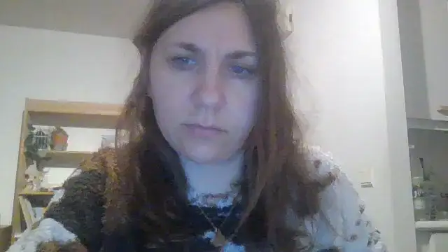 Snapshot of JasmineGlamour chatting on April 15, 8:09 pm JasmineGlamour online show from April 15, 8:09 pm