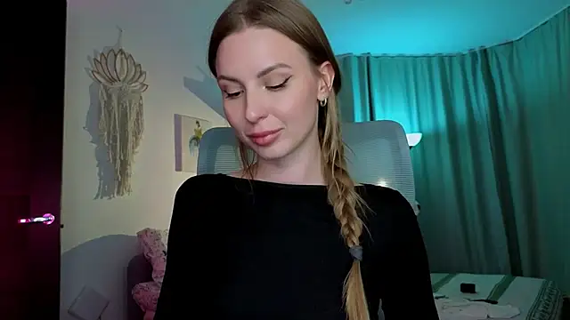 Snapshot of Sp1cyme chatting on March 9, 4:00 pm Sp1cyme online show from March 9, 4:00 pm