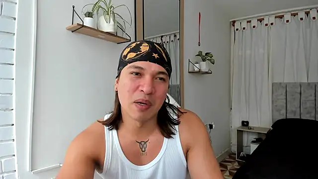 Snapshot of Valerioe chatting on March 13, 5:07 pm Valerioe online show from March 13, 5:07 pm
