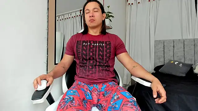 Valerioe online show from November 6, 1:01 pm