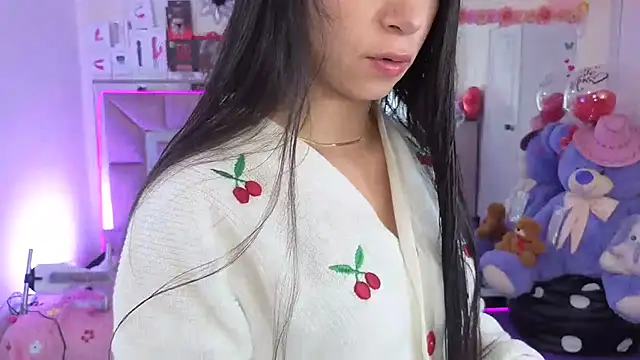 Snapshot of AriadnaCappelletty chatting on December 2, 3:51 pm AriadnaCappelletty online show from December 2, 3:51 pm