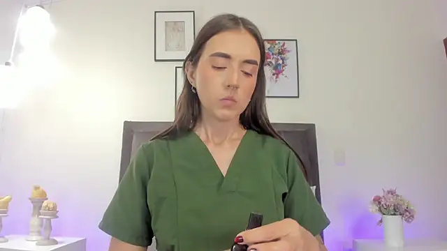 helen mooree online show from June 18, 12:53 pm