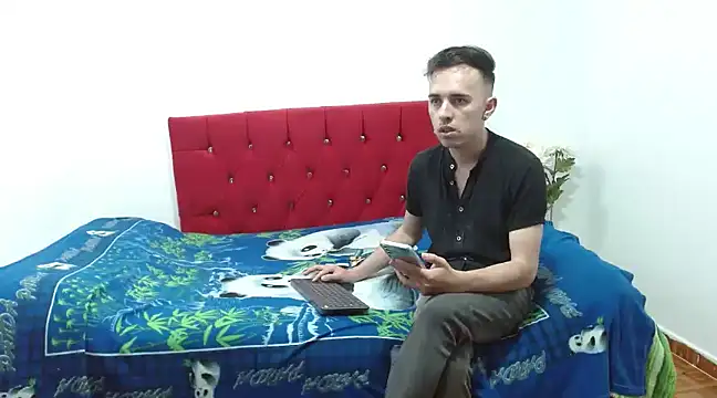 big-dicktop23 online show from December 10, 1:54 am