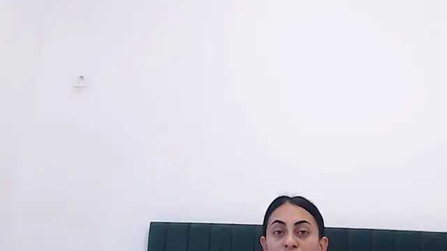 Aimeclark online show from November 1, 9:22 am