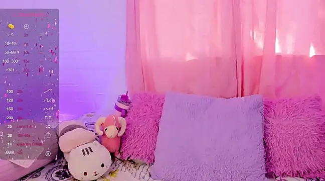 pink quarz online show from December 4, 9:02 pm