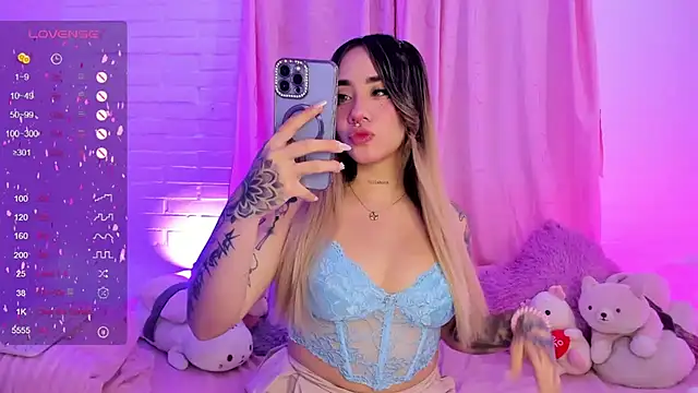 pink quarz online show from January 9, 9:16 pm